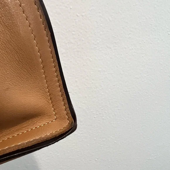 Coach Vintage Camel and Chocolate Brown Lined Shoulder Bag - Picture 14 of 15